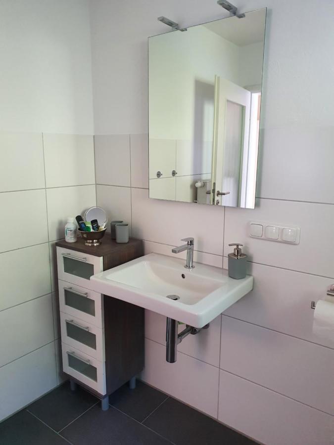 2 Domizil Am Suedhang Mit Terrasse Und Pool Appartamento