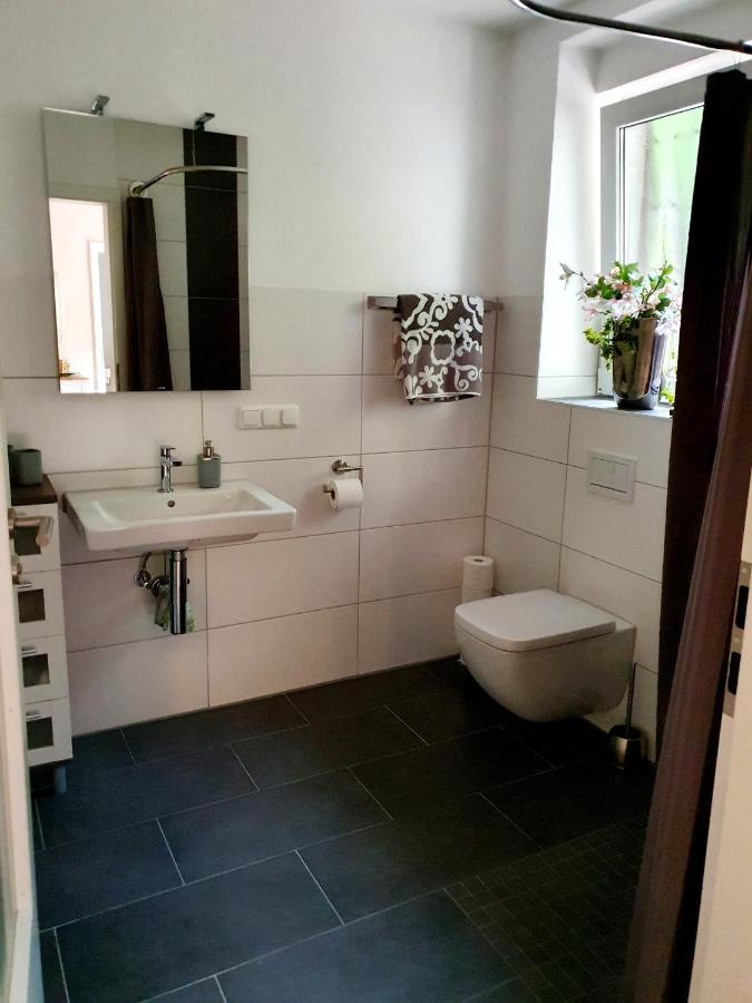 Apartamento 2 Domizil Am Südhang Mit Terrasse Ortenberg (Hessen)