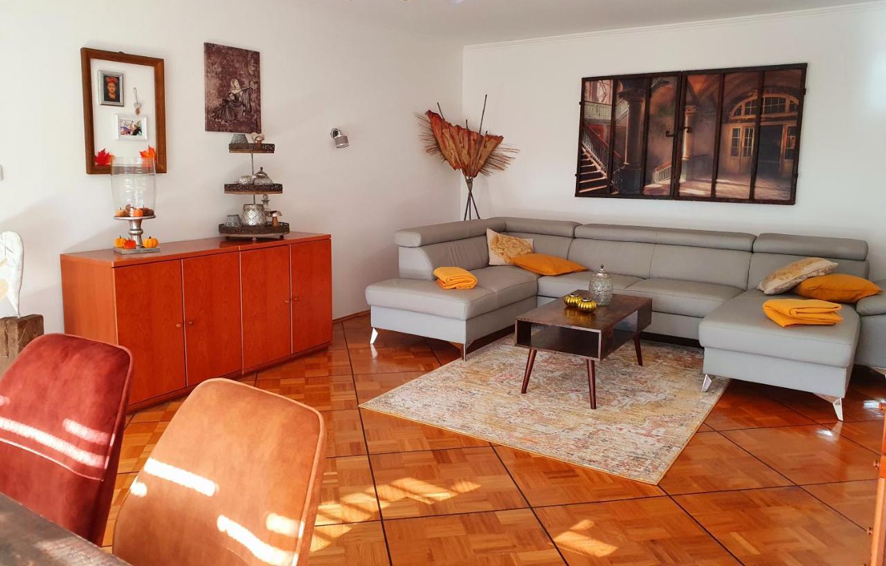 2 Domizil Am Suedhang Mit Terrasse Und Pool Appartamento *