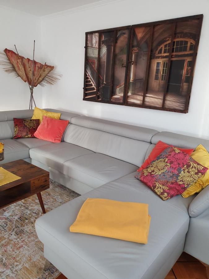 2 Domizil Am Suedhang Mit Terrasse Und Pool