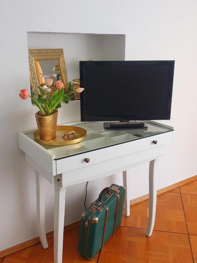 Appartamento 2 Domizil Am Suedhang Mit Terrasse Und Pool